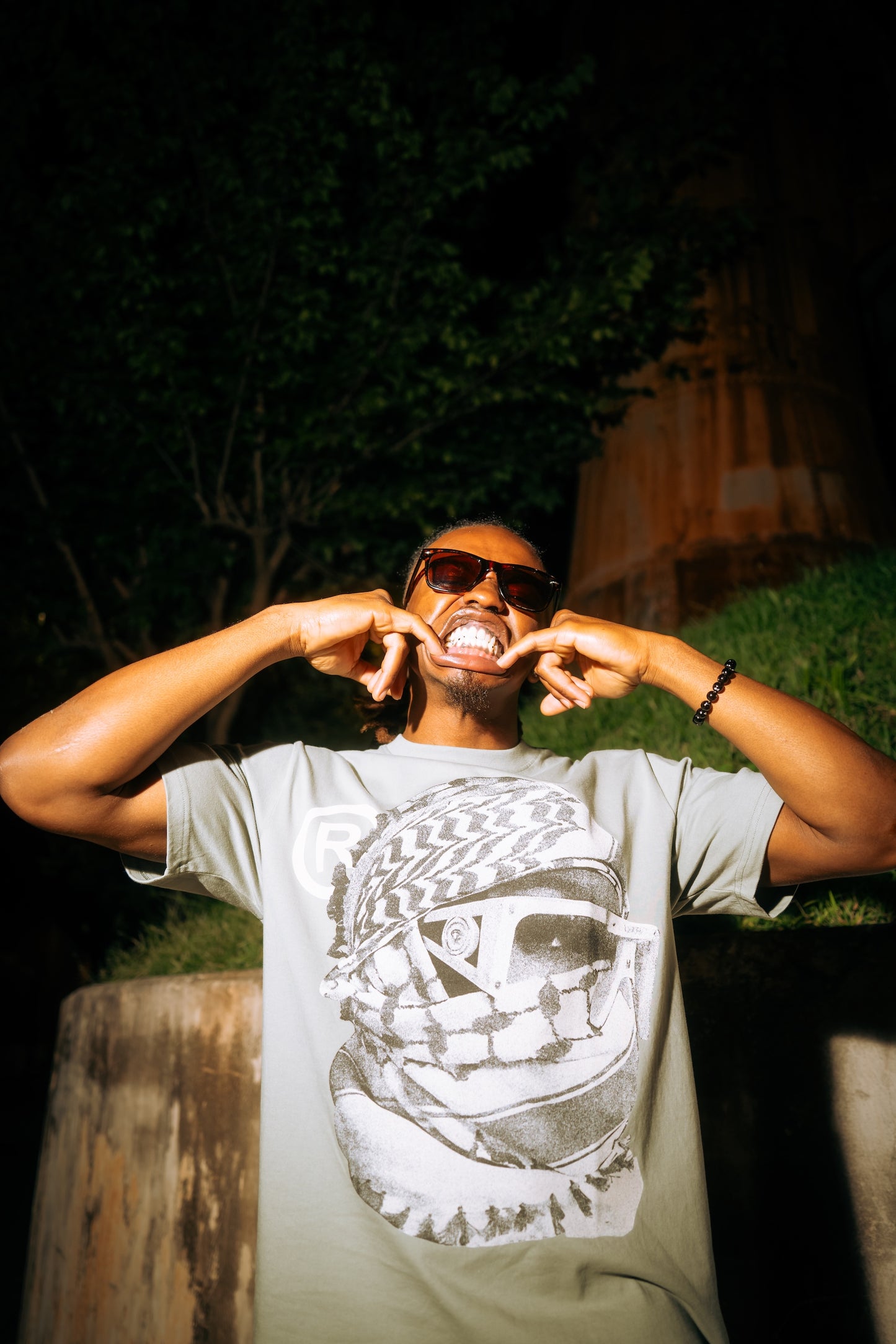 Moss Signal - Green Tee